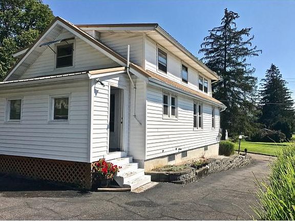 5th image of 515 Ivy Pl