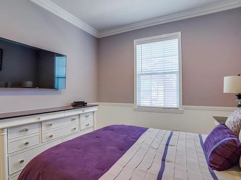22057 Barrington Way — Photo 32