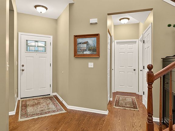 3rd image of 515 N Frieh Dr