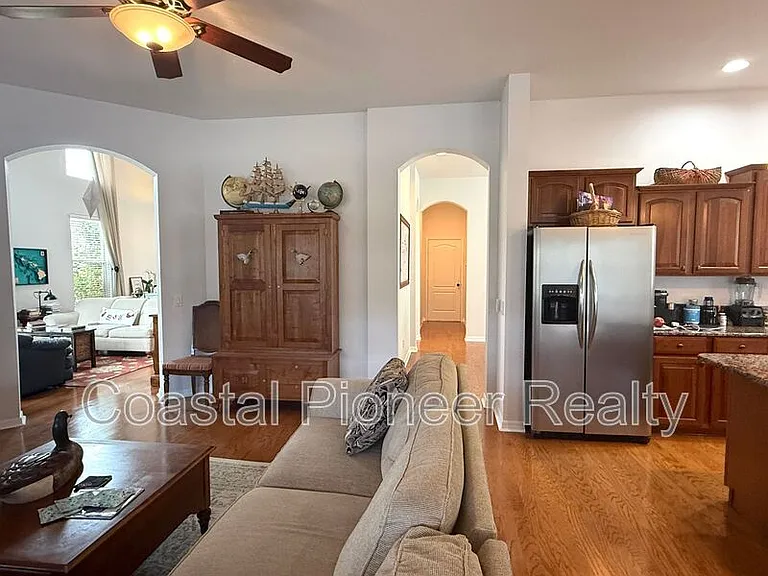 9524 Greenpointe Dr — Photo 25