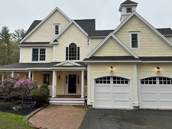 120 Adams St, Dunstable, MA 01827