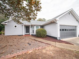 1 Lexington Cir, Phenix City, AL 36869