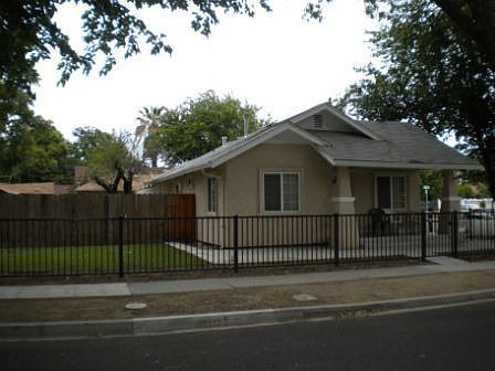 2nd image of 3 W 1st St
