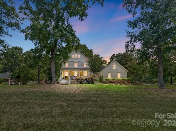 137 Elizabeth Dr, Stanfield, NC 28163