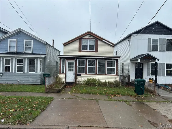 41 W Van Buren St, Oswego, NY 13126