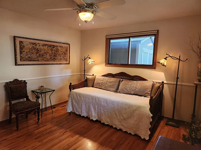 1723 Del Norte Ave — Photo 15