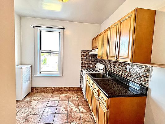 2nd image of 25-68 37th St #17R