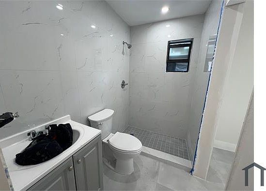 3rd image of 2169 NW Flagler Ter