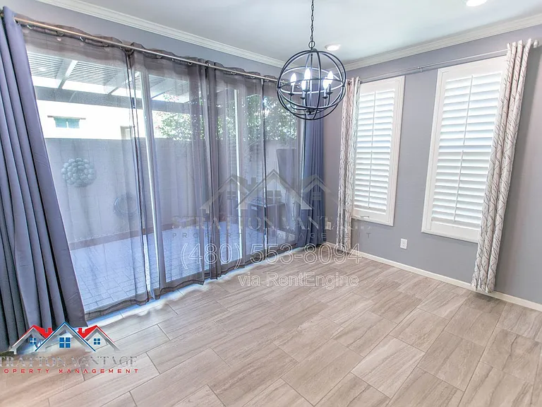3738 E Dogwood Dr — Photo 12
