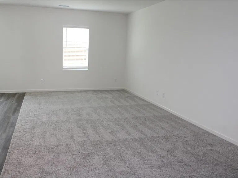 1665 Hossler Trl — Photo 11