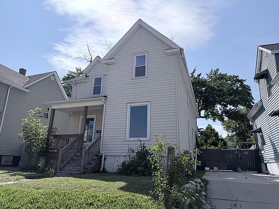 2nd image of 1544 Kearney AVENUE
