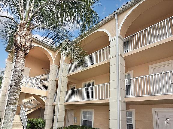 2nd image of 26630 Rosewood Pointe Dr Unit 302