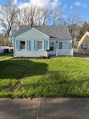 14500 Emery Ave Photo 1