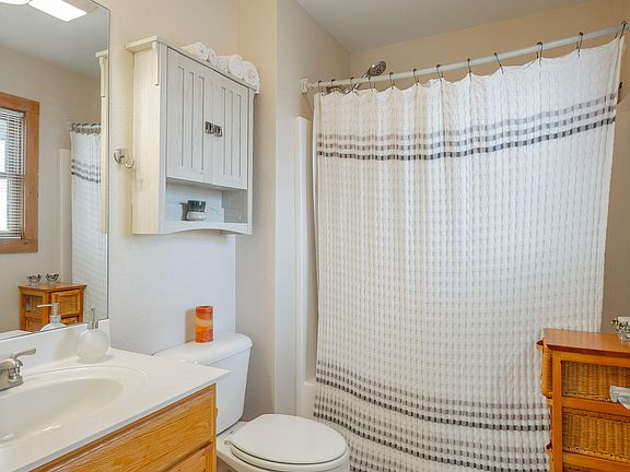 47th image of 292 Log Cabin Ln