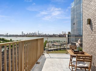 16 West St #364, Brooklyn, NY 11222