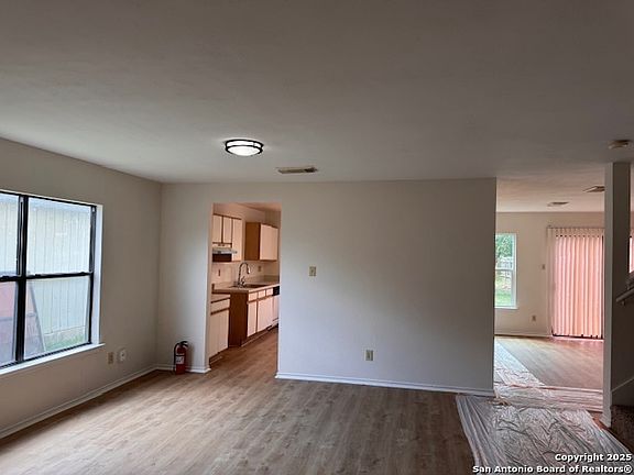 2nd image of 7011 Cole Creek