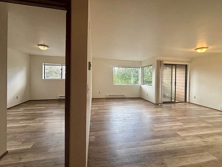 Kelsey House Apartments — Photo 7
