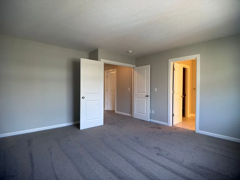 3608 NE 42nd St — Photo 17