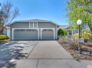 7670 Rolling Clouds Dr, Reno, NV 89506