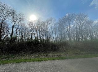 Sandy Ridge Rd SE, Tippecanoe, OH 44699