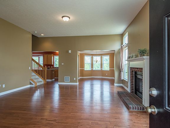 Spacious living room.