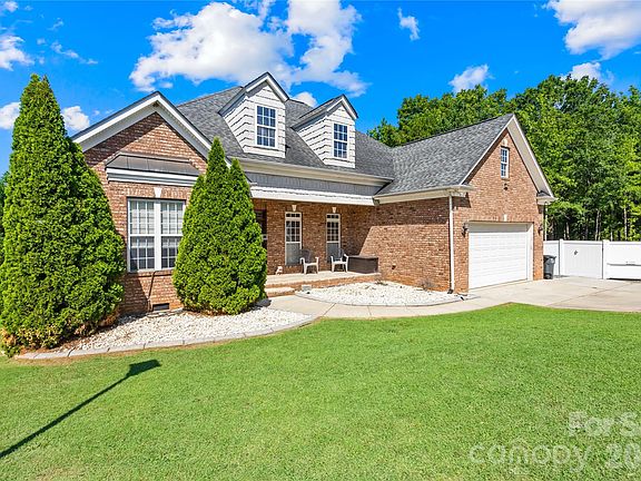 2nd image of 3129 Linkside Ct