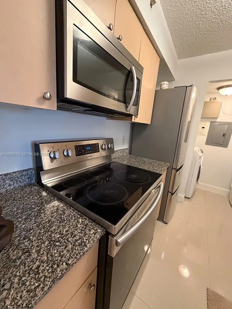 Aventine At Miramar Condo — Photo 2