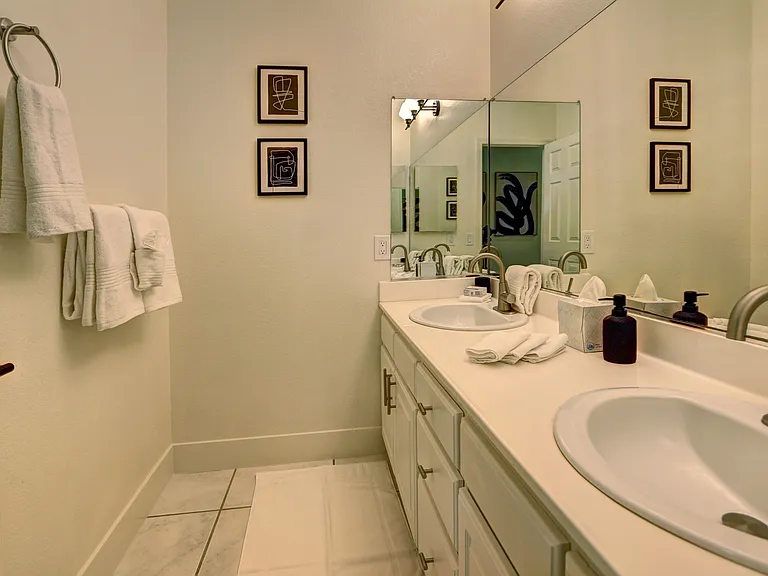 4731 Blue Moon Ln — Photo 12