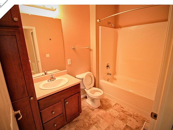 3rd image of 4612 E 15th St APT 102
