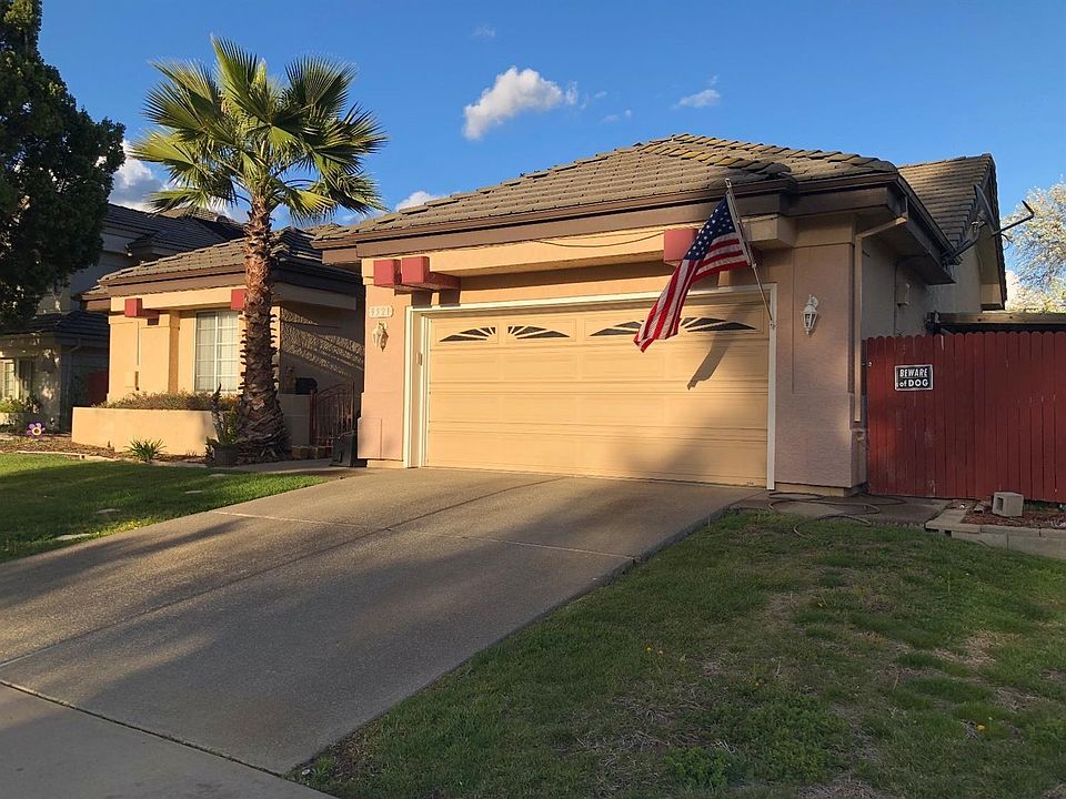 1st image of 9521 Soaring Oaks Dr
