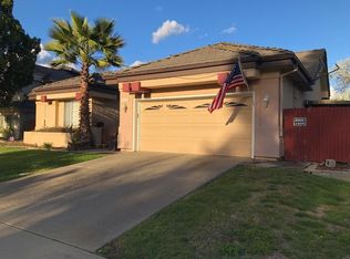 9521 Soaring Oaks Dr, Elk Grove, CA 95758