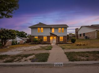 3304 Castle Dr, Plano, TX 75074