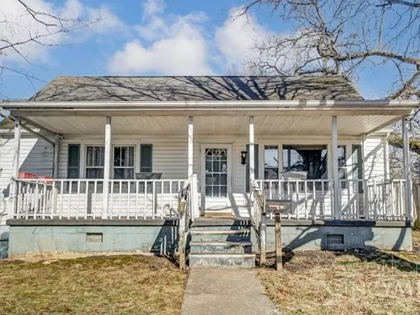 316 N Wright St, Blanchester, OH 45107