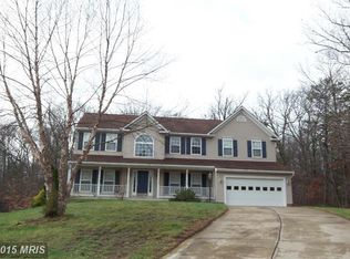 1119 Great Oaks Ln, Fredericksburg, VA 22401