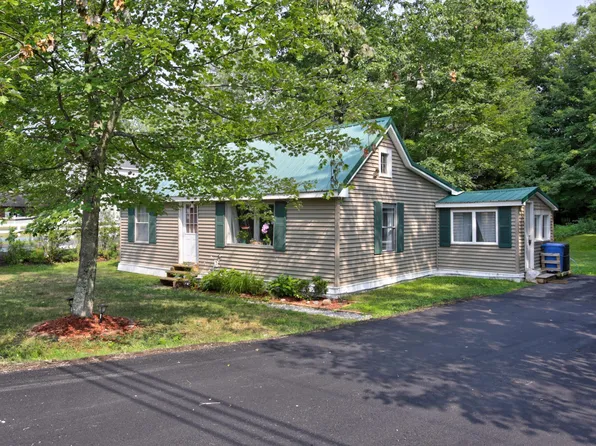 208 Narragansett Street, Gorham, ME 04038