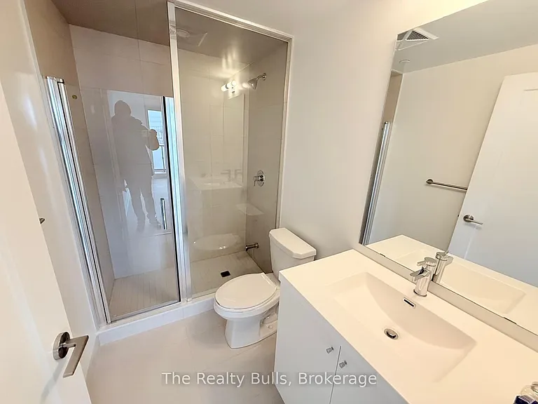 2545 Simcoe St N #516 — Photo 17