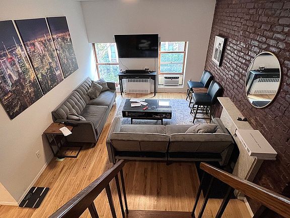 2nd image of 35 W 16th St APT 9