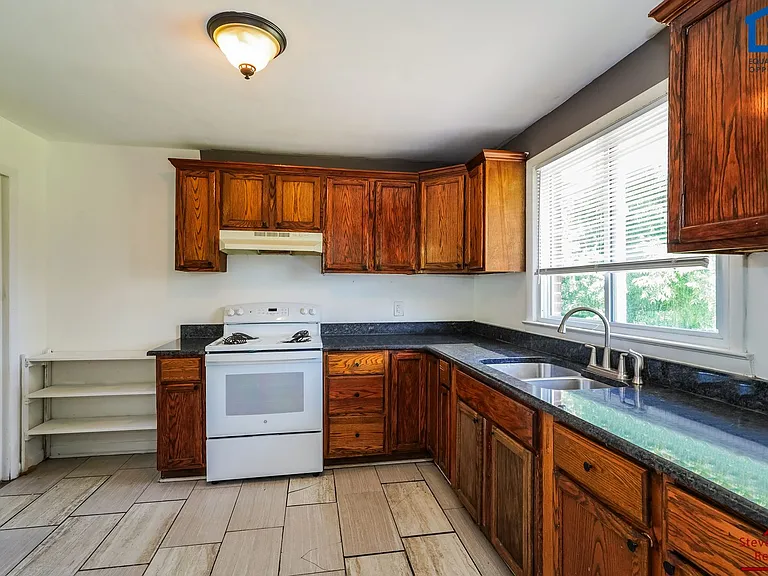 3903 Brick Church Pike — Photo 5