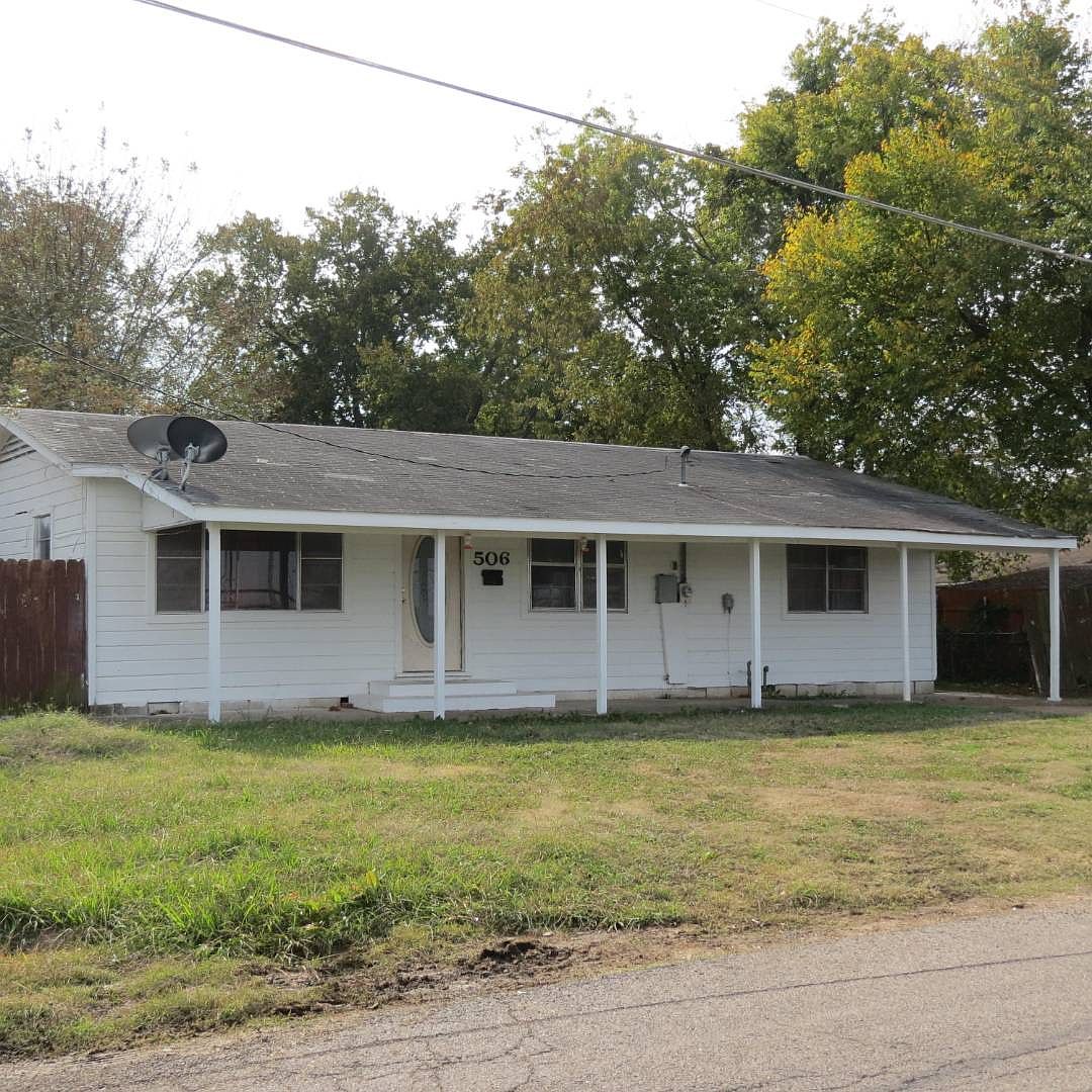 506 E Rena St #1, Hugo, OK 74743 | Zillow