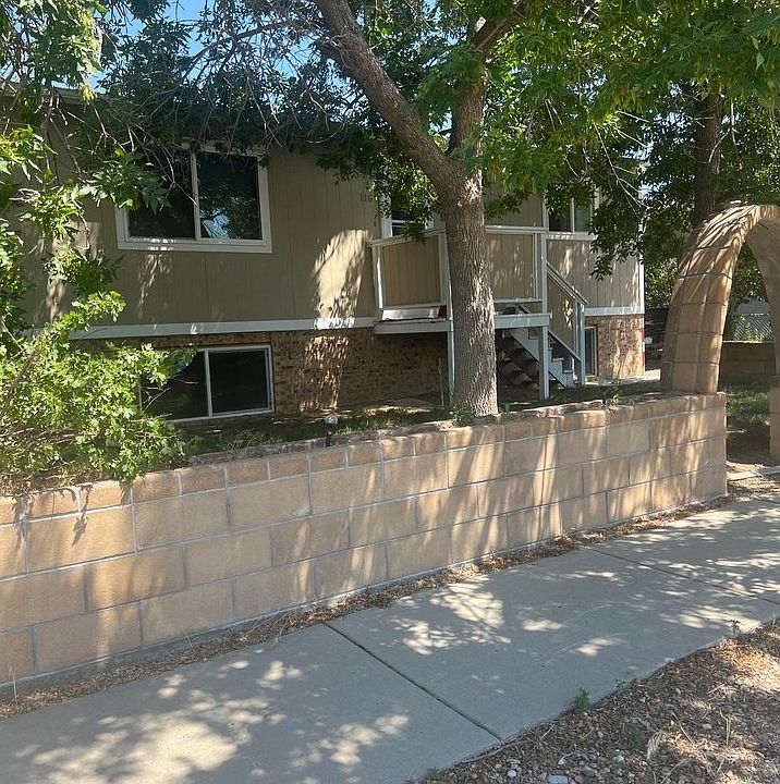 1st image of 110 Lawley Dr