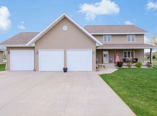 3629 53rd St, Columbus, NE 68601