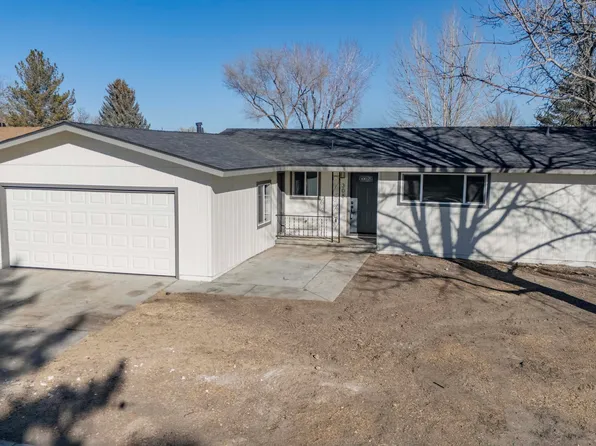 308 Shawna Way, Yerington, NV 89447