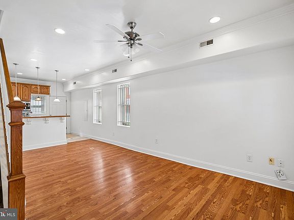 5th image of 2137 N 10th St