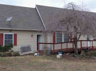 755 Rolling Meadows Rd, Grand Rivers, KY 42045