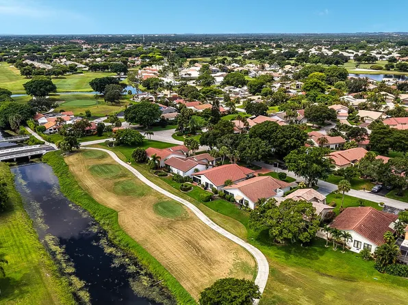 5569 Lakeview Mews Drive, Boynton Beach, FL 33437