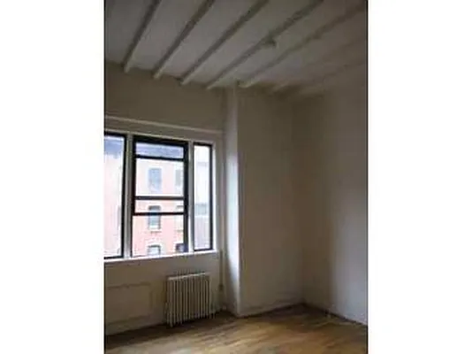 Rented by Barak Realty | media 16