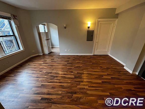 2nd image of 1712 W Estes Ave APT 204