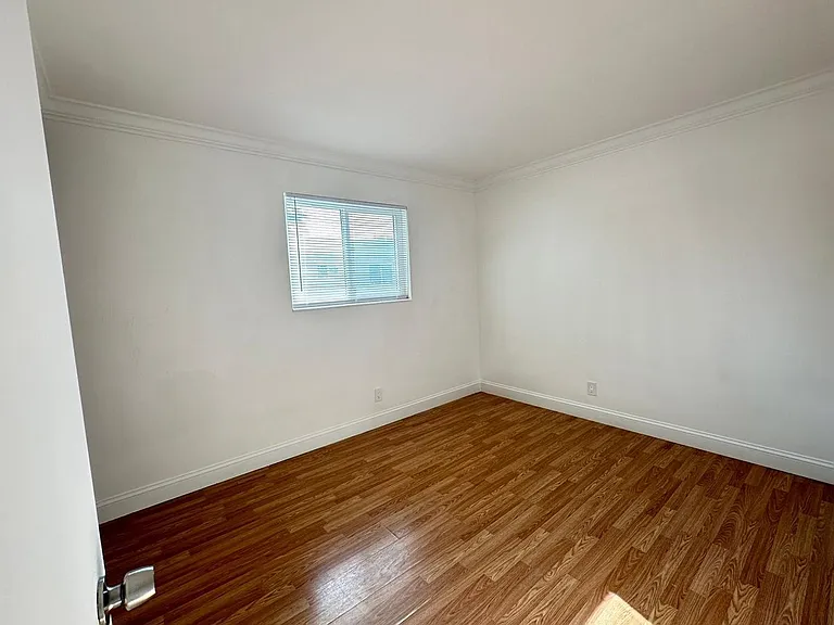 817 Lighthouse Dr #C — Photo 1