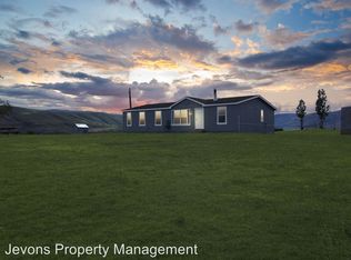 631 Mini Pines Rd, Yakima, WA 98903