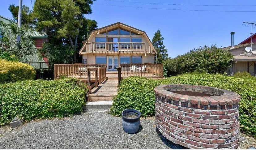 1712 Milton Rd photo 1